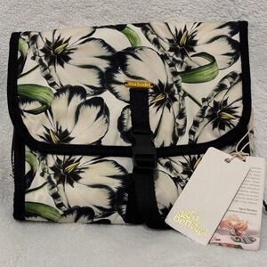 AGUA BENDITA travel beauty bag Black Cream Floral Cosmetic Bag toiletries case
